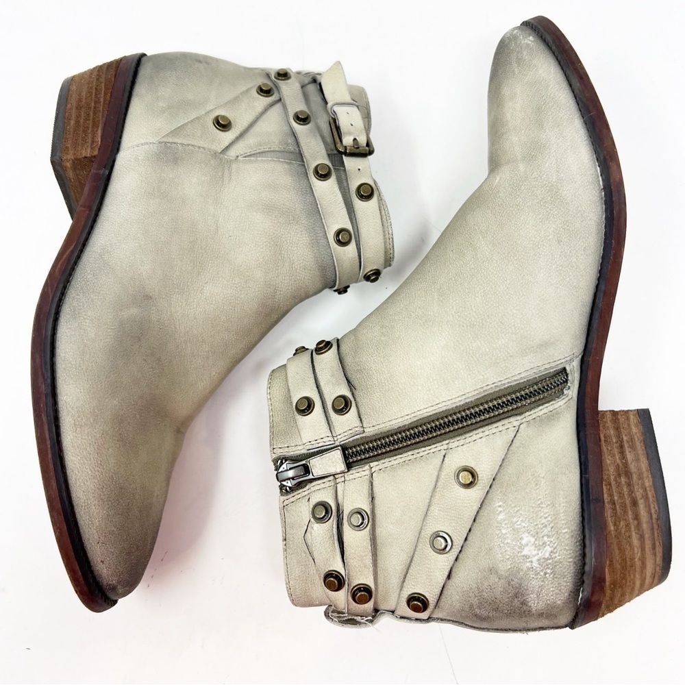 HALOGEN GRAY LEATHER STUDDED ANKLE BOOTS BOOTIES WOMENS SZ 7